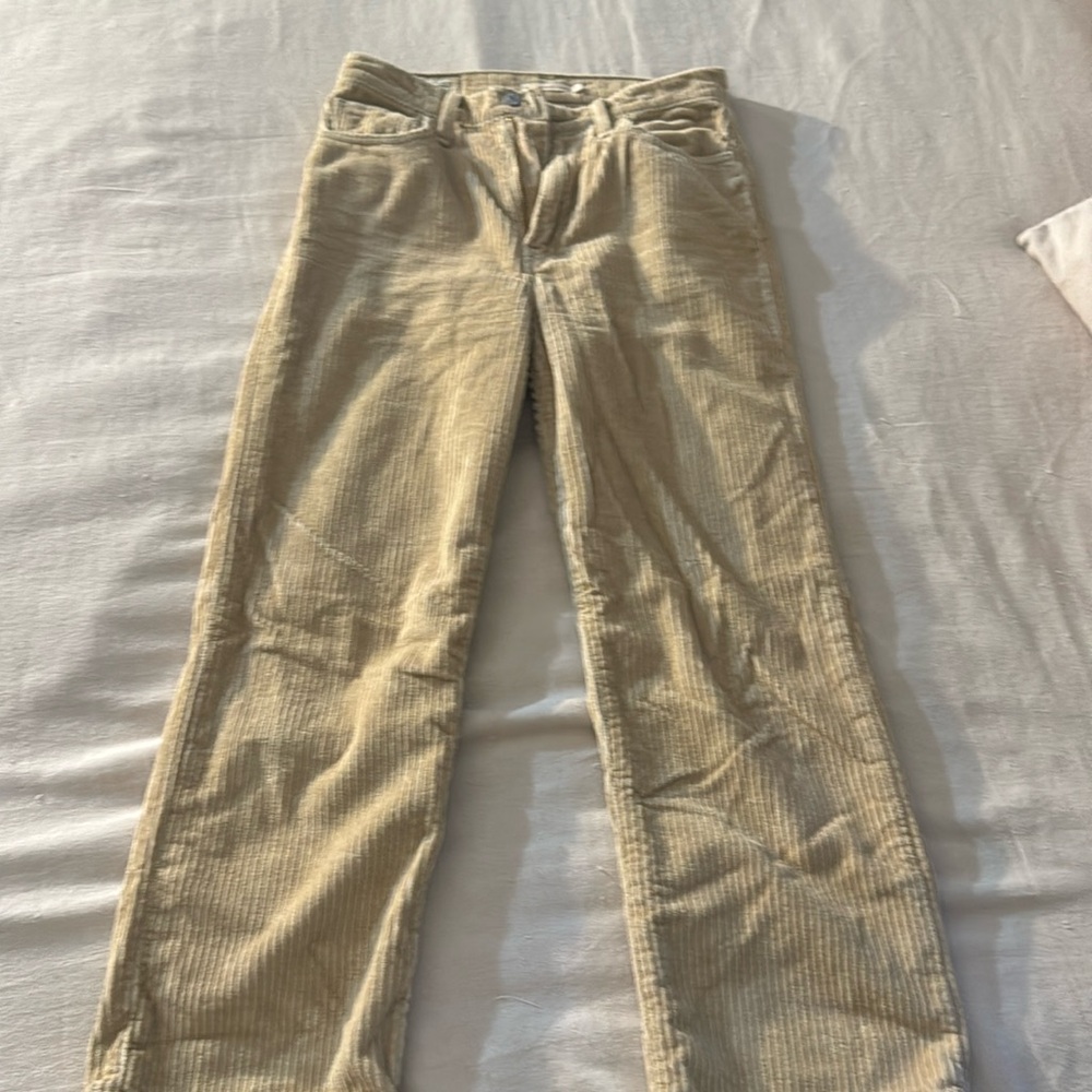 Corduroy Levi’s ribcage straight ankle jeans